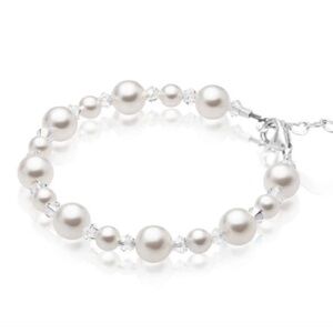Pearl and crystal sterling silver bracelet for baby ✨🤍